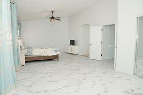 Large Family Home Near Phoenix