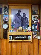 Trekkers Holiday Inn