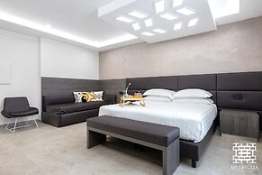 MESBEGLIA LUXURY ROOMS