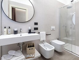 MESBEGLIA LUXURY ROOMS