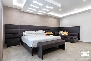 MESBEGLIA LUXURY ROOMS