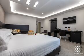 MESBEGLIA LUXURY ROOMS