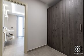 MESBEGLIA LUXURY ROOMS