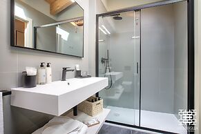 MESBEGLIA LUXURY ROOMS