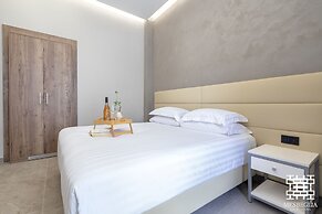 MESBEGLIA LUXURY ROOMS