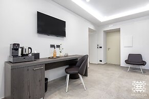 MESBEGLIA LUXURY ROOMS