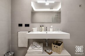 MESBEGLIA LUXURY ROOMS