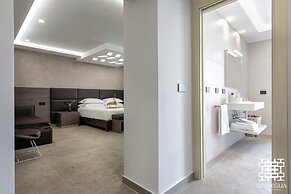 MESBEGLIA LUXURY ROOMS
