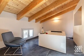 MESBEGLIA LUXURY ROOMS