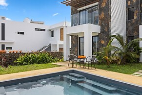 7 Green Village