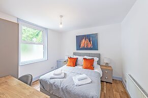 St Pauls House By Guestz