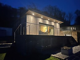 Heath Hideaway