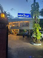White Sands Resort & Spa