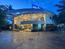 White Sands Resort & Spa