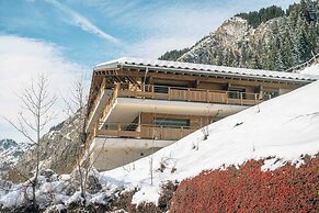Le Cairne Residence