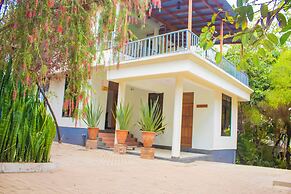 Bamboo Savanna Villas