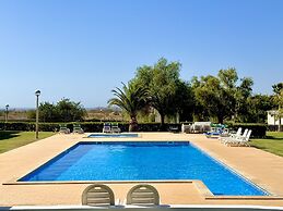 P RA SEA View With Pool by Homing