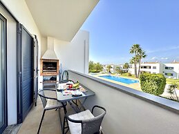 P RA SEA View With Pool by Homing