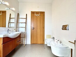 P RA SEA View With Pool by Homing