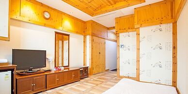 Benikea Hotel CheongDo Hot Spring