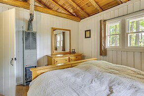 Boat, Hike & Fish: Rustic Greenwood Retreat