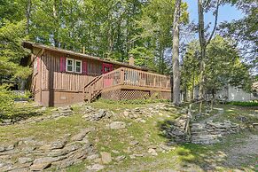 Boat, Hike & Fish: Rustic Greenwood Retreat