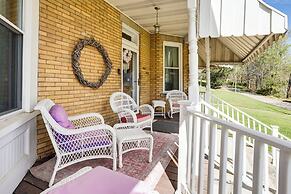Groups Welcome! Historic Queen Anne Gem in Garrett