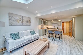One Bed in Guilden Sutton by Guestz