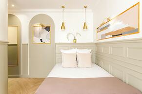 Merveil Luxury Suite - Louvre Rousseau