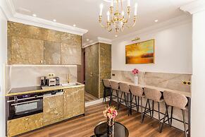 Merveil Luxury Suite - Louvre Rousseau