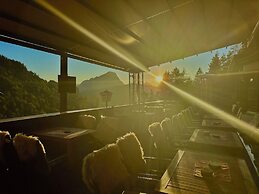 Veitenhof Alm im autofreien Kaisertal