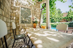 Captain's Villa