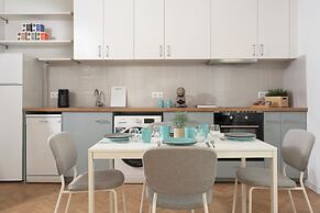 Starflat Gorgeous central apartment NDK