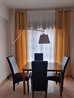Happy House - Central Apartment
