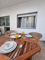 Happy House - Central Apartment