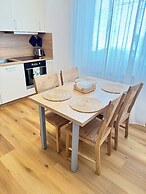 Riverside Apartment Prague
