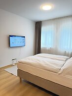 Riverside Apartment Prague