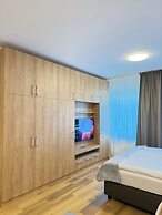 Riverside Apartment Prague