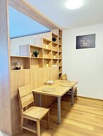 Riverside Apartment Prague