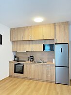 Riverside Apartment Prague
