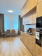 Riverside Apartment Prague