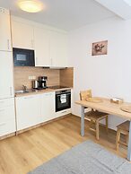 Riverside Apartment Prague
