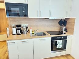 Riverside Apartment Prague