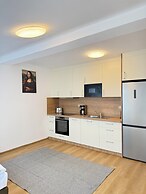 Riverside Apartment Prague