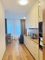 Riverside Apartment Prague