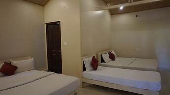 Chirooss Homestays And Resorts