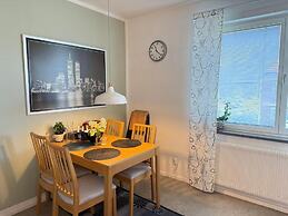 Apartment in S West Sthlm close to Metro