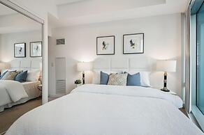 York Street Suites Toronto