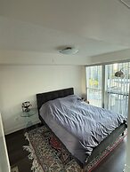 Central North York suites