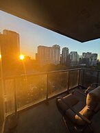 Central North York suites